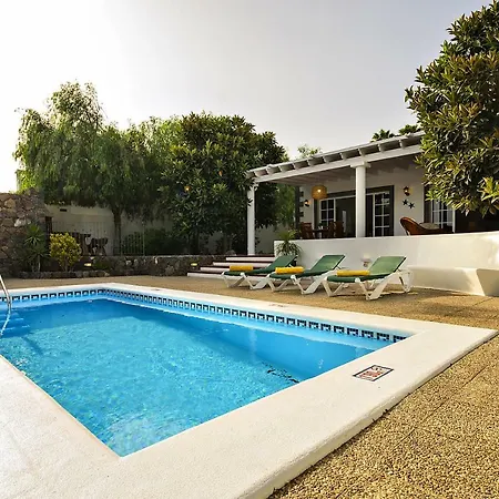 Willa La Retreat