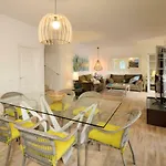 فيلة La Retreat *