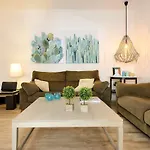 La Retreat فيلة