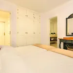 La Retreat * تياس