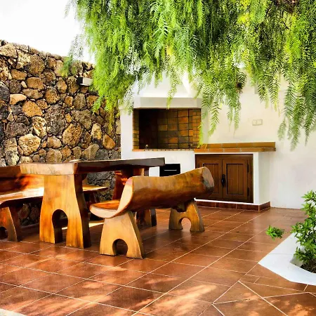 La Retreat *